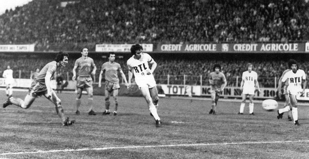 Le troisi&egrave;me but de Platini