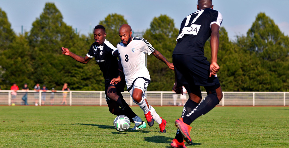 Abou Ba contre l'UNFP