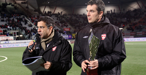 Une remise de prix avec Nicolas Holveck