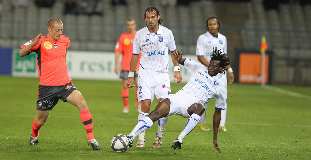 Menée 2-0 après dix minutes, l’ASNL a fait preuve de beaucoup de caractère pour revenir au score  (photo: Stéphanie Grossetete).