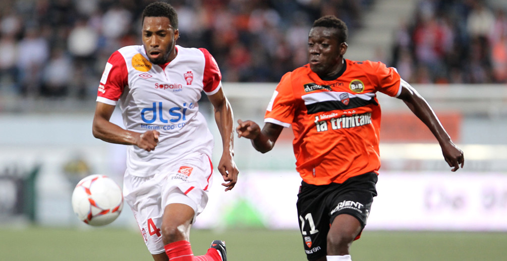 Les Nancéiens ont eu du mal à respirer face au jeu tout en mouvement de Lorient (photo B. Perrel).