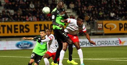 Dembélé et Dalé dans les airs