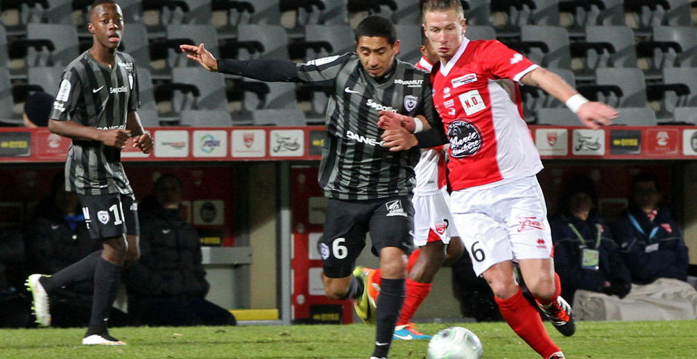 Même s’ils n’ont pas gagné, les Nancéiens ont réussi un gros match (photo nimes-olympique.com).