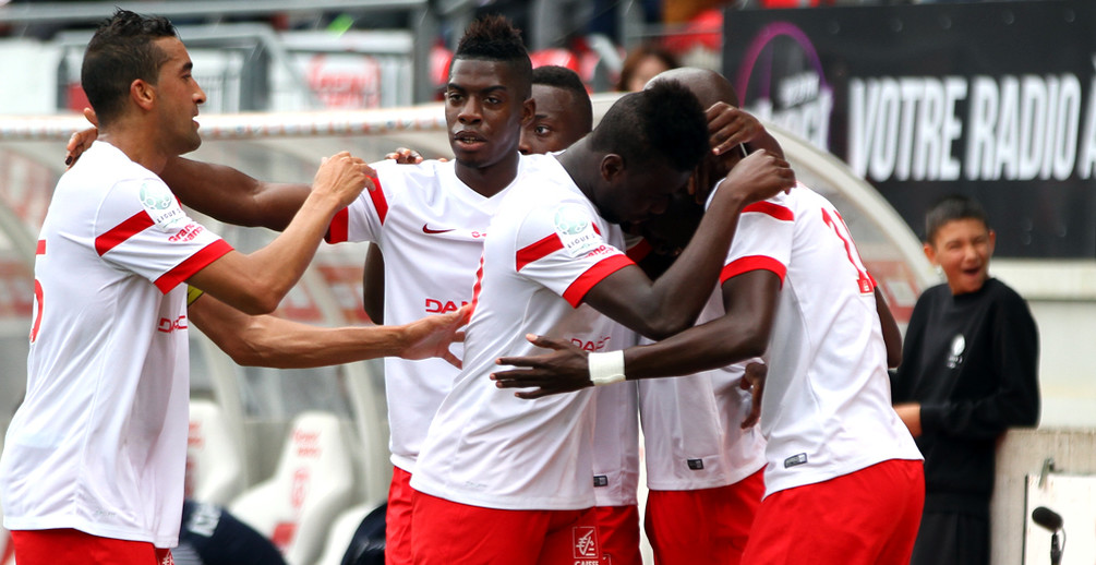 Avec un Dembélé intenable et auteur de 4 buts, l’ASNL a atomisé la Berrichonne.