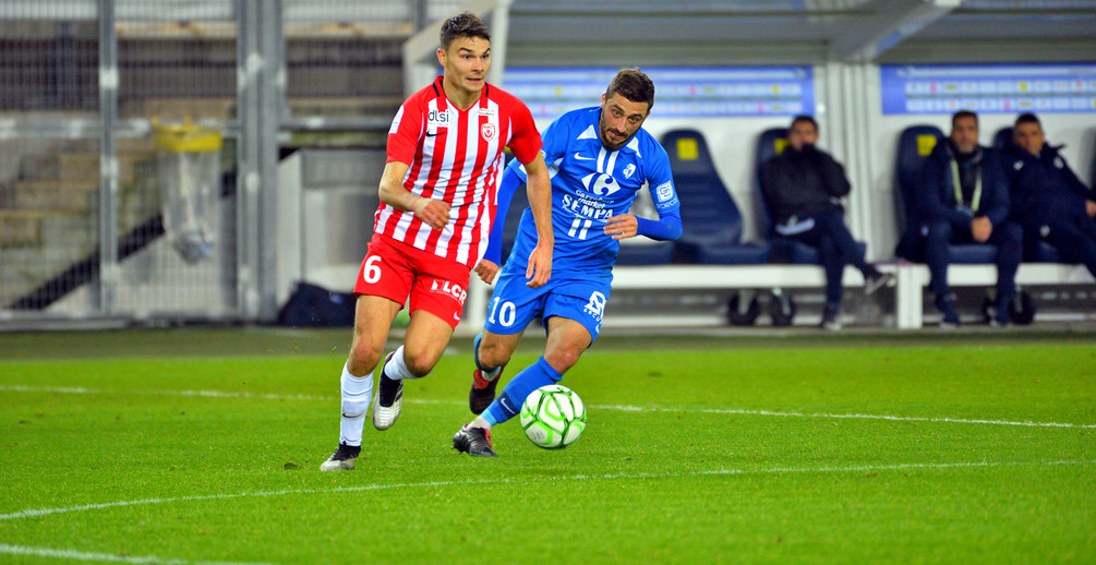 L’ASNL a fait jeu égal avec Grenoble et a obtenu une égalisation méritée en fin de match (photo J. Diaféria / GF38).