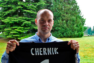 Chernik a signé