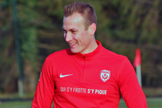 Lang: 'Je suis prêt