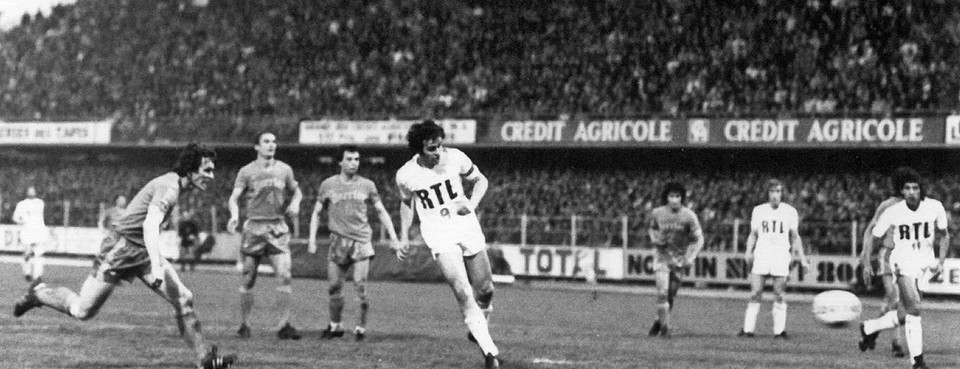 Platini toujours en tête