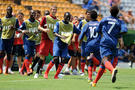 Match Japon - France : la joie du banc de touche après l'ouverture du score (photo fff.fr).