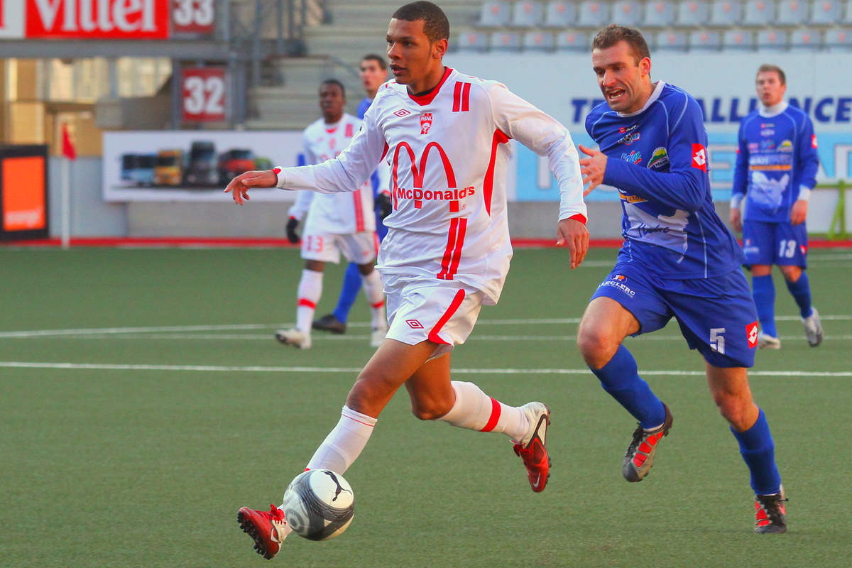 ASNL/Bourg-Peronnas en CFA - Photo n°14