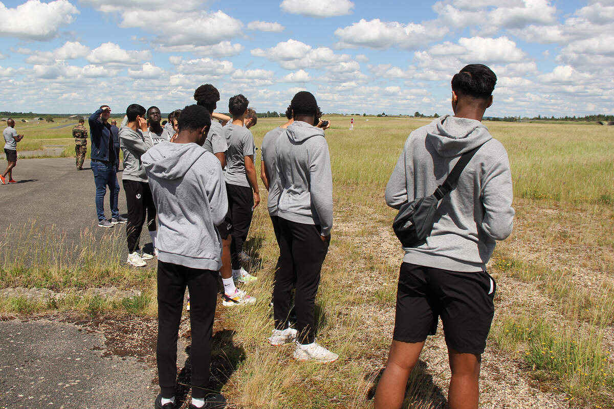 Les U19 visitent la base d'Ochey - Photo n°10