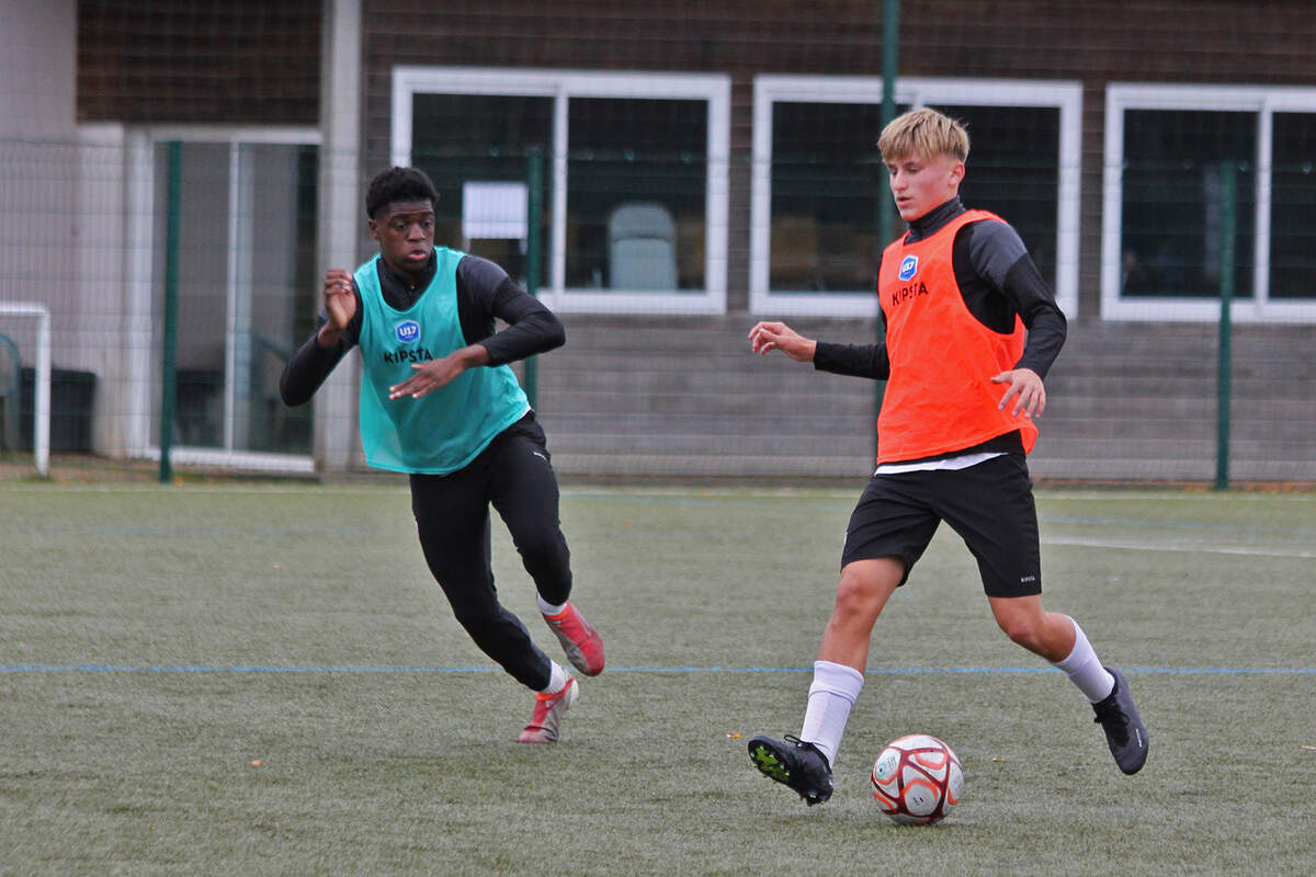 Une opposition en U17 - Photo n°0
