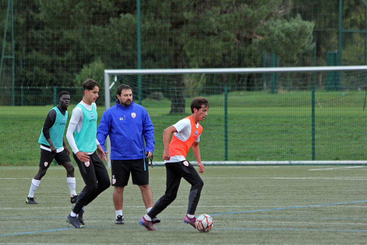 Une opposition en U17 - Photo n°13