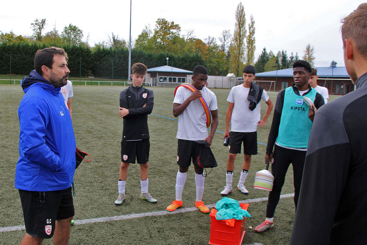 Une opposition en U17 - Photo n°15