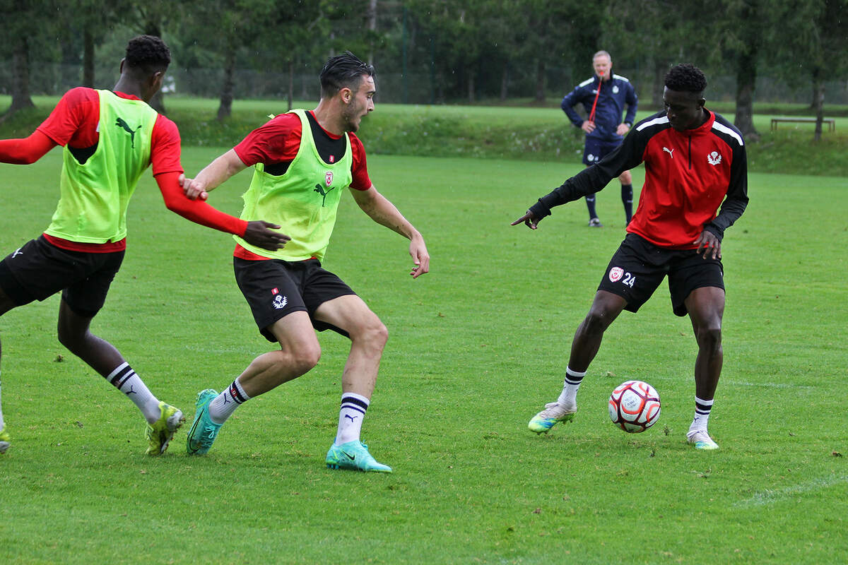 Un tournoi sous la pluie - Photo n°13