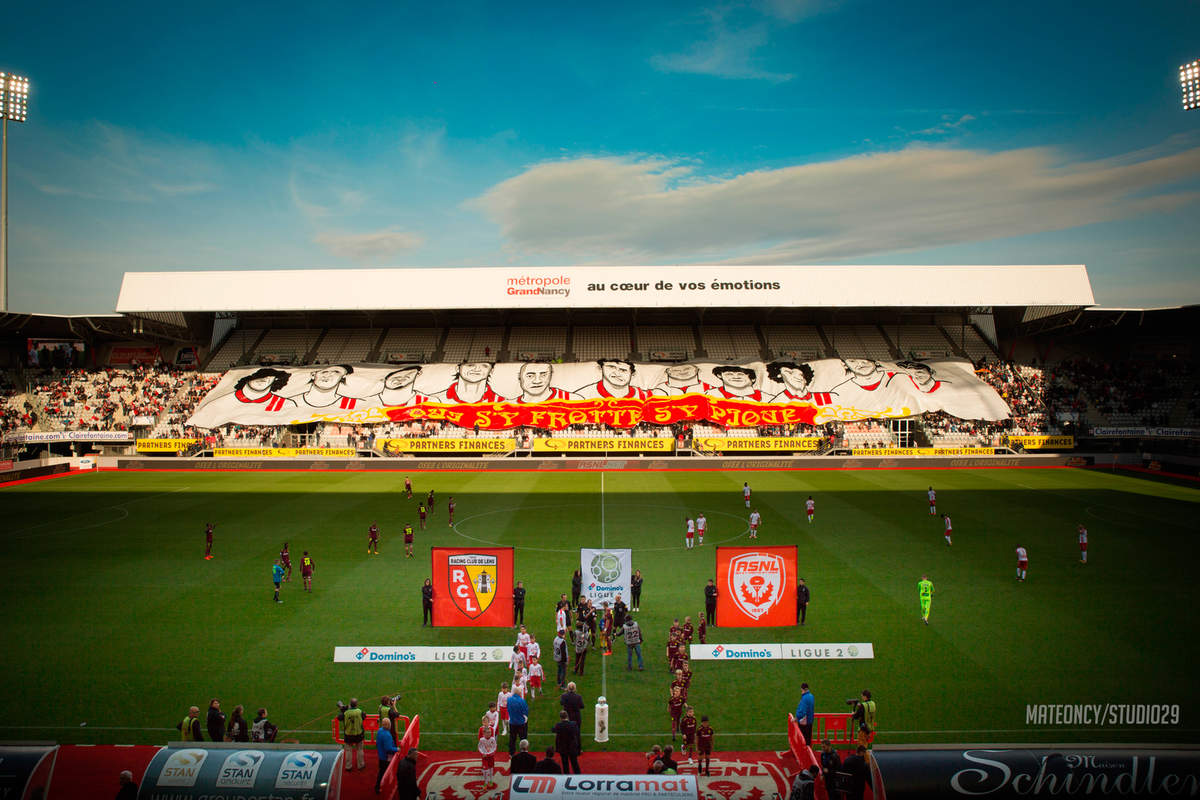 Le tifo des 50 ans - Photo n°2