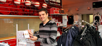 Une recrue à la boutique