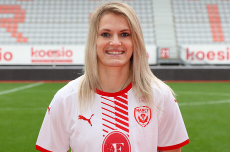 Mary Chappe, engagée dans le foot