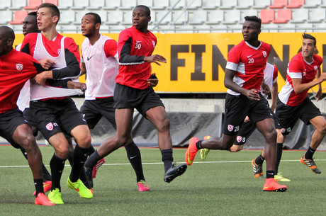 L'avant-match d'ASNL-GFCA