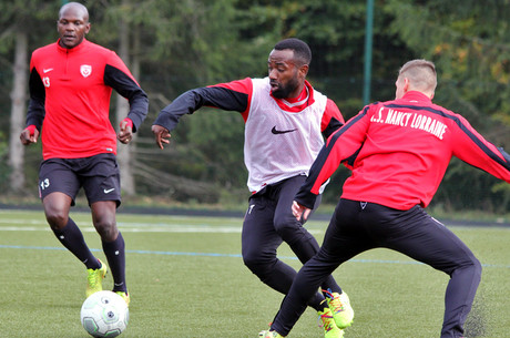 L'avant-match de CNFC-ASNL