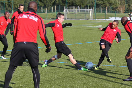 L'avant-match d'ASNL-SL