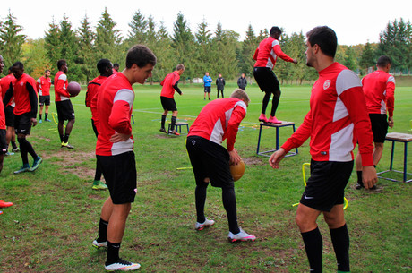 L'avant-match d'ASNL-RED