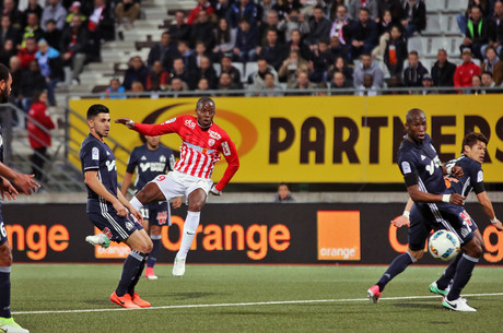 Le résumé d'ASNL-OM