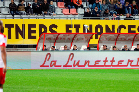 La Lunetterie sur le banc