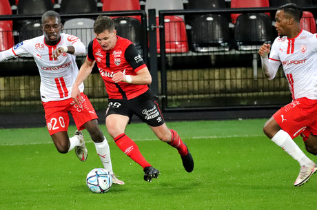 Le résumé de Guingamp-Nancy