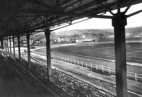 Le parc des Sports d'Essey