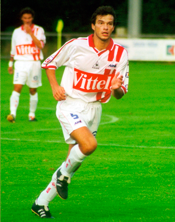 Défenseur de 1993 à 2002 (202 matchs, 9 buts)