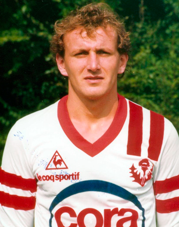 Défenseur de 1975 à 1984 (230 matchs, 38 buts)